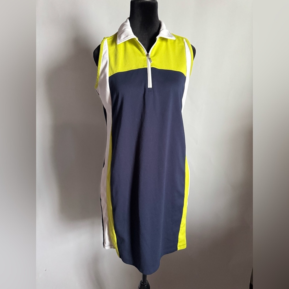 IZOD ⛳️ Golf Dress Size M